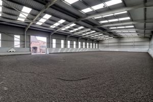 Menage/ Indoor Arena - click for photo gallery